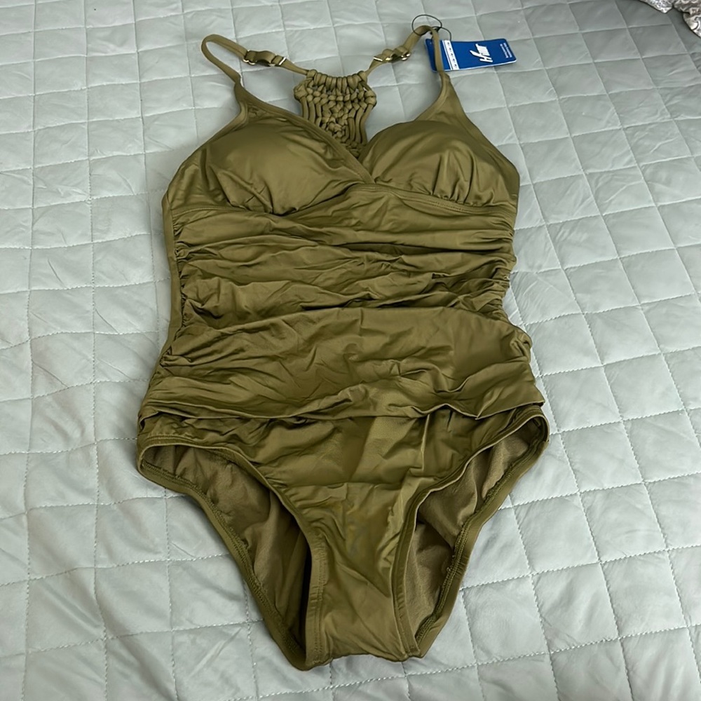 Hilor’s Women’s One Piece